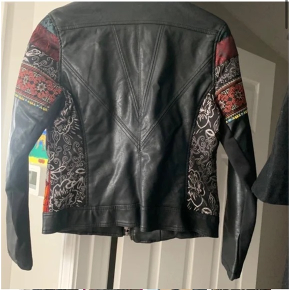 Chelsea and Violet M patchwork jacket - Picture 2 of 4